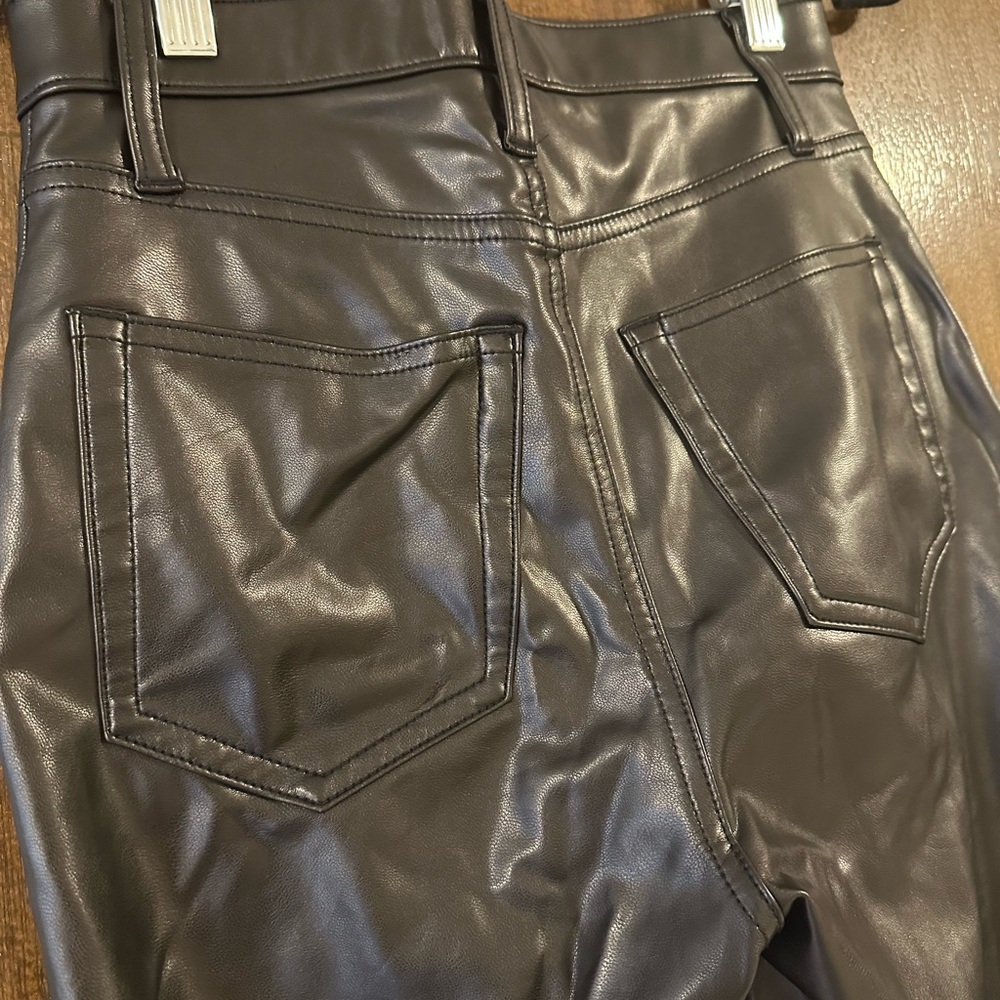 Abercrombie & Fitch Black Vegan Leather “The 90s Straight Leg Ultra High Rise” - Picture 9 of 9